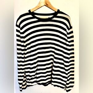 ONLY & SONS Men's Black and White Striped Crewneck Sweater